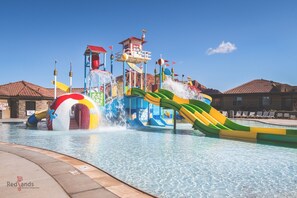 A heated pool - Paradise Retreat 94 & 96 | Neighboring Homes, Kid Friendly w/ Hot Tub's, Private Pool, Game Stations (Santa Clara)