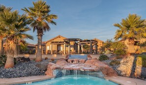 A heated pool - Paradise Retreat 94 & 96 | Neighboring Homes, Kid Friendly w/ Hot Tub's, Private Pool, Game Stations (Santa Clara)