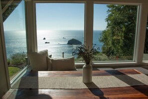 Interior - Infinity ocean view, while soaking in the hot tub! (Trinidad)