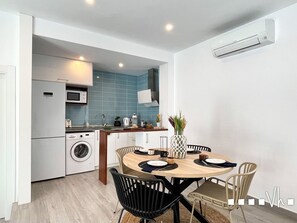 Fridge, microwave, coffee/tea maker, electric kettle