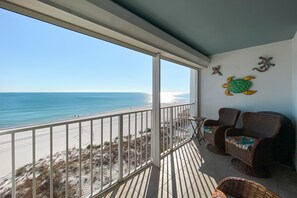 Property grounds - Summerchase 503 Beachfront and Beautiful! (Orange Beach)