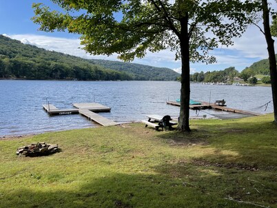 FletchersCove-DeepCreekLake-PrivateDock-HotTub