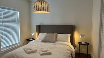 3 bedrooms, WiFi, bed sheets, wheelchair access
