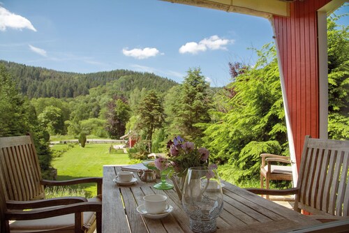 Siegtal Finca an der Sieg mit Saunahaus