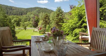 Siegtal Finca an der Sieg mit Saunahaus