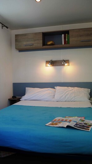 2 bedrooms - Mobile home with air conditioning, terrace and pool (Balatonfüred)
