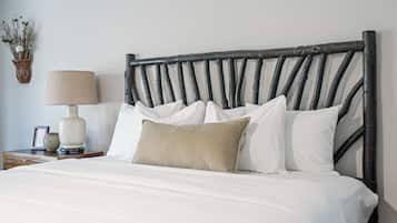 3 habitaciones, tabla de planchar con plancha, wifi y ropa de cama