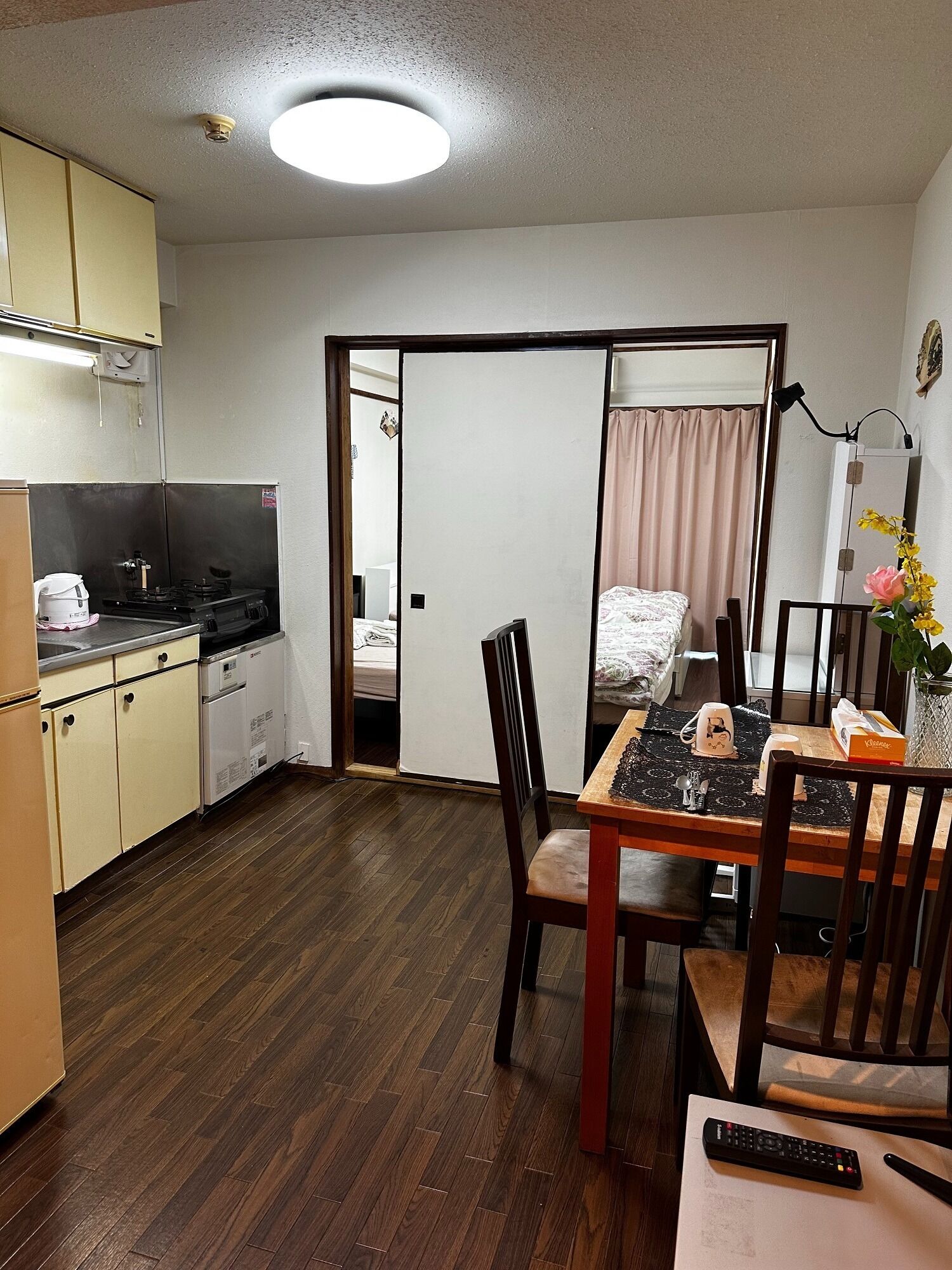 1 Schlafzimmer, Schreibtisch, Bügeleisen/Bügelbrett, Bettwäsche