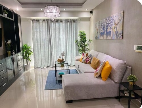 Entire apartment 3 comfortable rooms in a central area 2 covered parking spaces