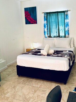 1 bedroom, desk, iron/ironing board, free WiFi