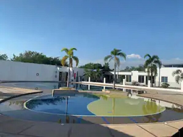 Alberca al aire libre