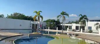 BEAUTIFUL SUMMER HOUSE NEAR GIRARDOT