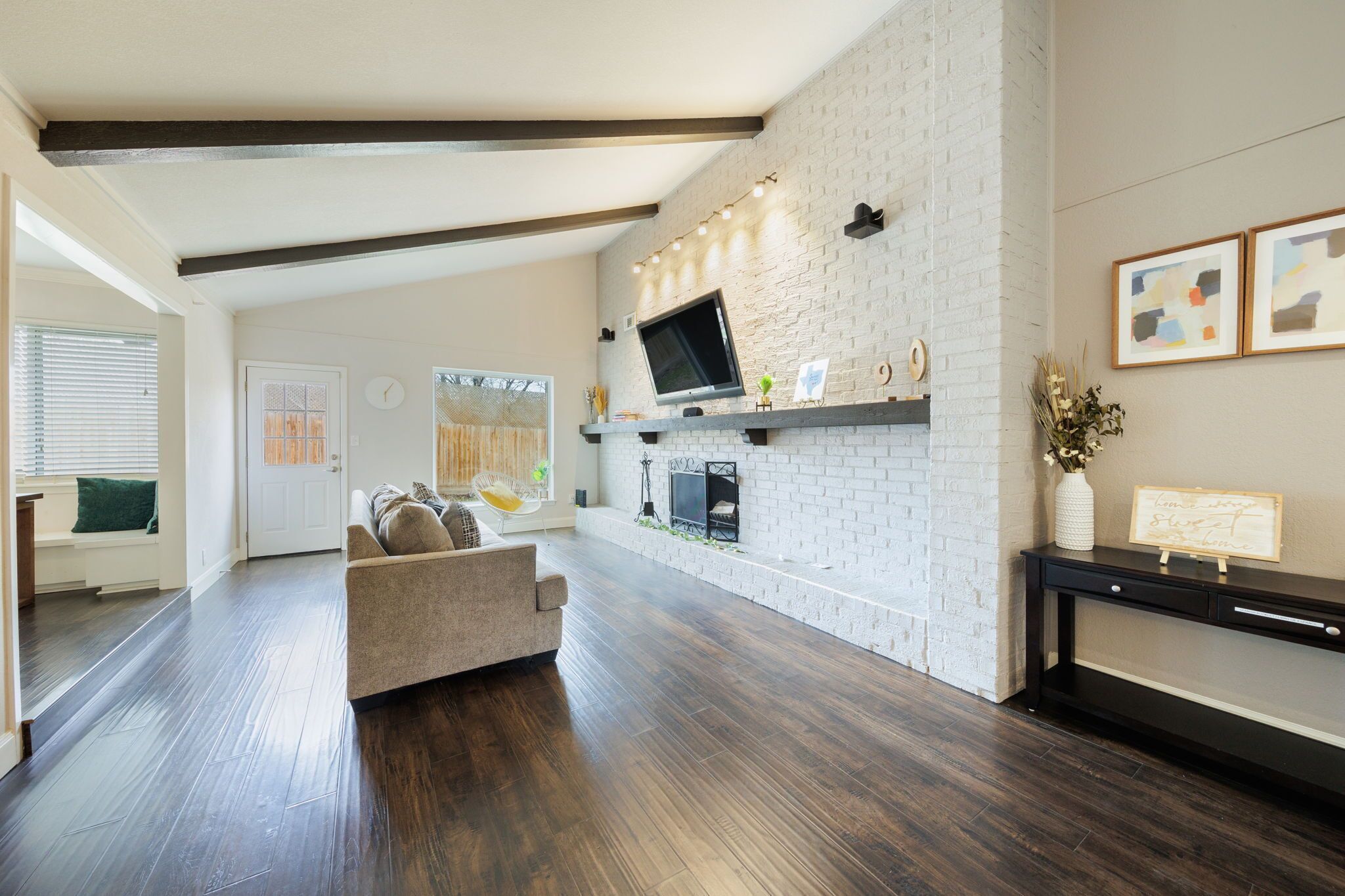 Peaceful 4BDRM Near Domain-Q2 Stadium-10 MIn Away DT Austin