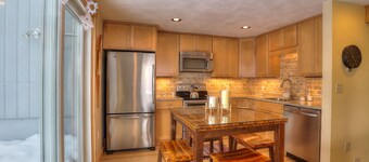 Saddleback- White Birch Condo 36- Pet Friendly