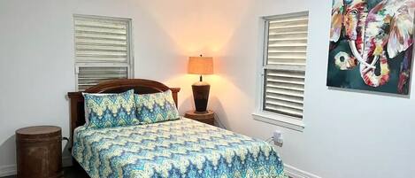 2 bedrooms, WiFi, bed sheets