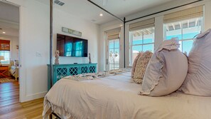 5 bedrooms, free WiFi, bed sheets, wheelchair access