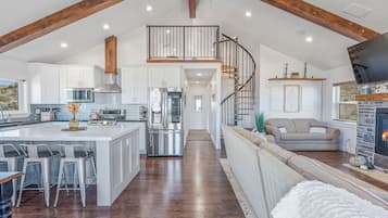 TV connectée, cheminée, jeux vidéo, chaßne hi-fi