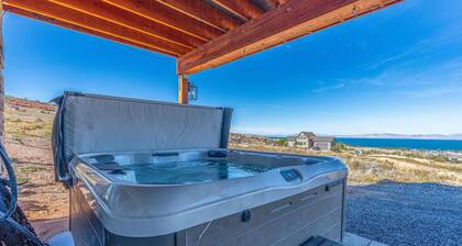 Private B-Ball, Pickleball court & Hot Tub! Pool!