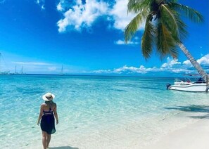 Beach nearby, white sand, beach bar - 2 Minutes Walk to Beach Huge 3 bdrm Condo with Pool (Punta Cana)