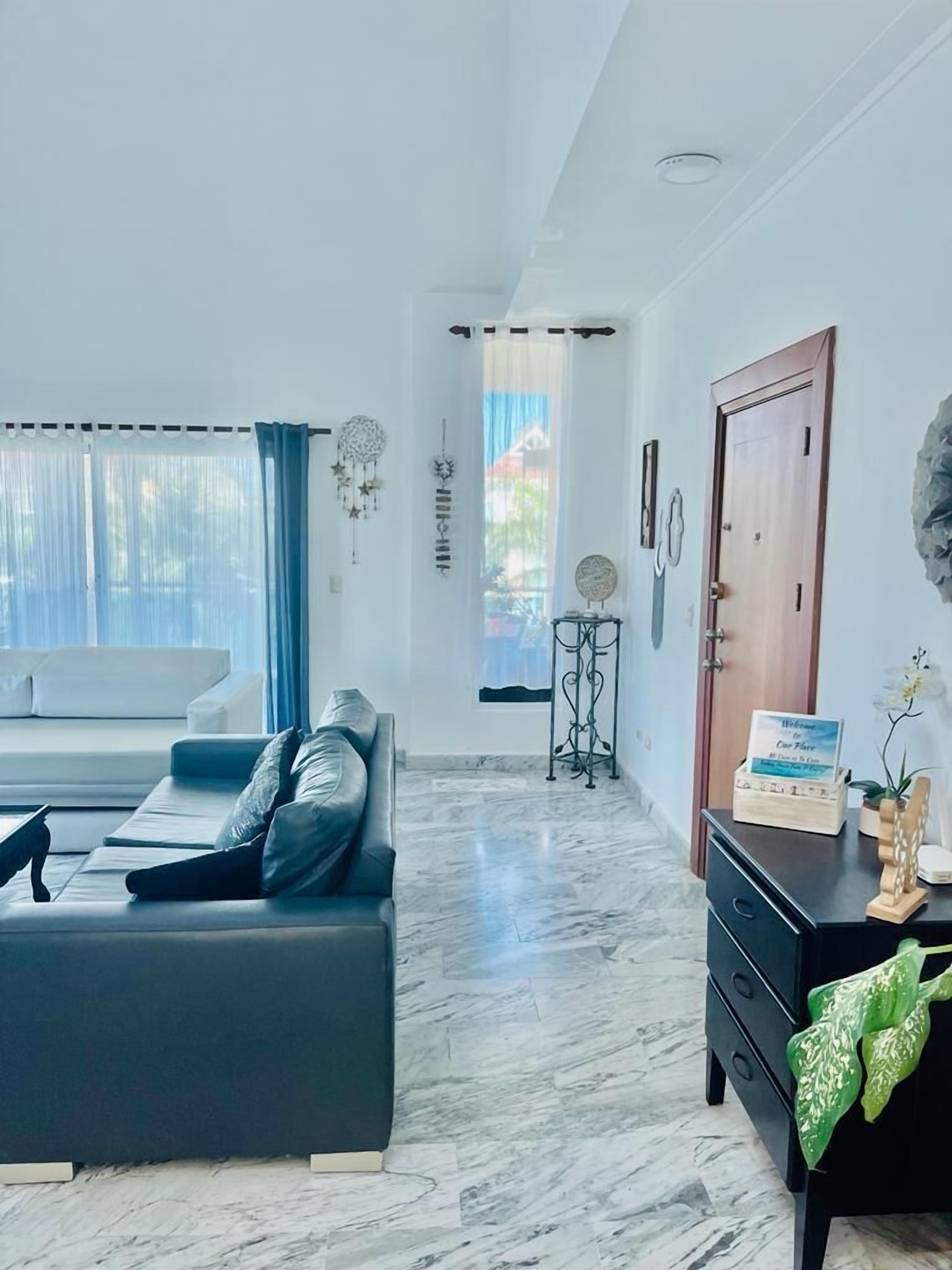 TV, Netflix, streaming services