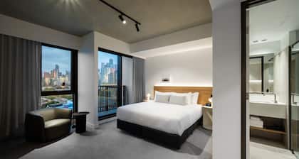 Nesuto Docklands Apartment Hotel