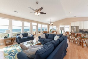 TV, fireplace, DVD player