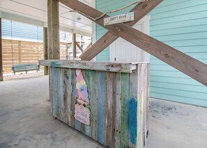 Property grounds - Hobbs Realty - “Big Water” | Pet-Friendly 4BR Island Home w/ Easy Beach Access (Holden Beach)