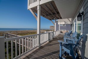 Property grounds - Make new memories in “Holden The Tradition,” a beautiful oceanfront home with gorgeous views! (Holden Beach)