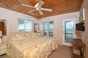 5 bedrooms, free WiFi, bed sheets - Hobbs Realty - “Driftwood” | Cozy 5BR Pet-Friendly Oceanfront Home w/ Beautiful Views (Holden Beach)