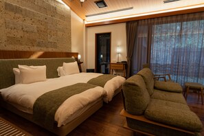 Studiosuite – deluxe, 1 soverom, ikke-røyk, anneks | Minibar, safe på rommet, skrivebord og skrivebord for bærbar PC