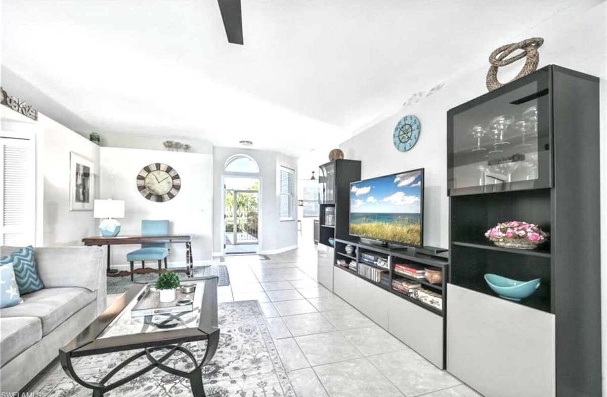 Photo 8 of Water view house with solar heated pool - 10 mins from beach and downtown