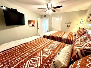 Iron/ironing board, free WiFi, bed sheets