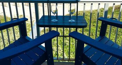 Beachfront Paradise w/private beach access, hot tub, and pool! AMAZING VIEW!