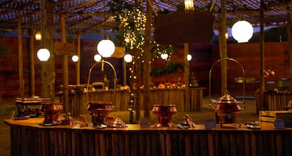 Al Khayma Camp "Elite Glamping & Dining in Experience"
