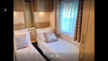 3 多间卧室、床单