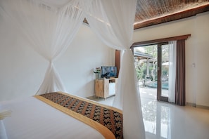 1 bedroom, individually decorated, individually furnished, desk - Sitala Suite (Ubud)