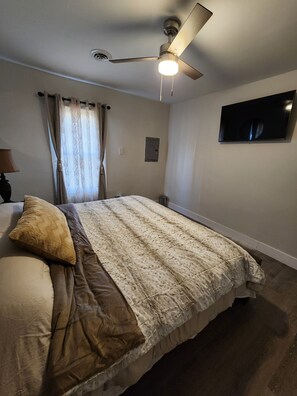 1 camera, Wi-Fi, lenzuola