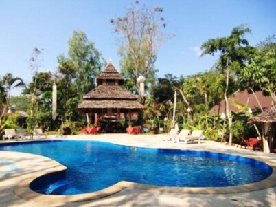 Mae Hong Son Mountain Inn and Resort