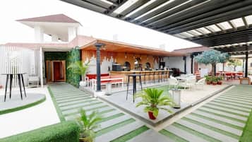 Se sirven desayunos, almuerzos y cenas