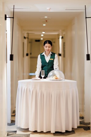 Room service - dining - SQUARE hotel (Lalitpur)