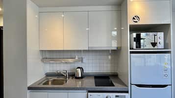 Premium bedding, individually decorated, soundproofing, free WiFi