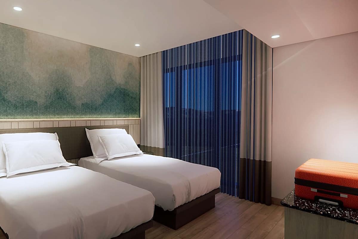 Deluxe Twin Room | Free WiFi, bed sheets