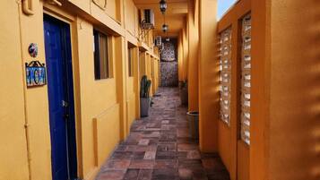 Enceinte de lâhĂ©bergement