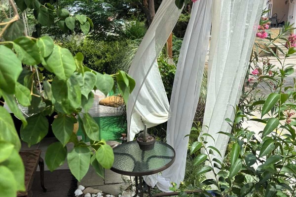 Vue depuis lâhĂ©bergement