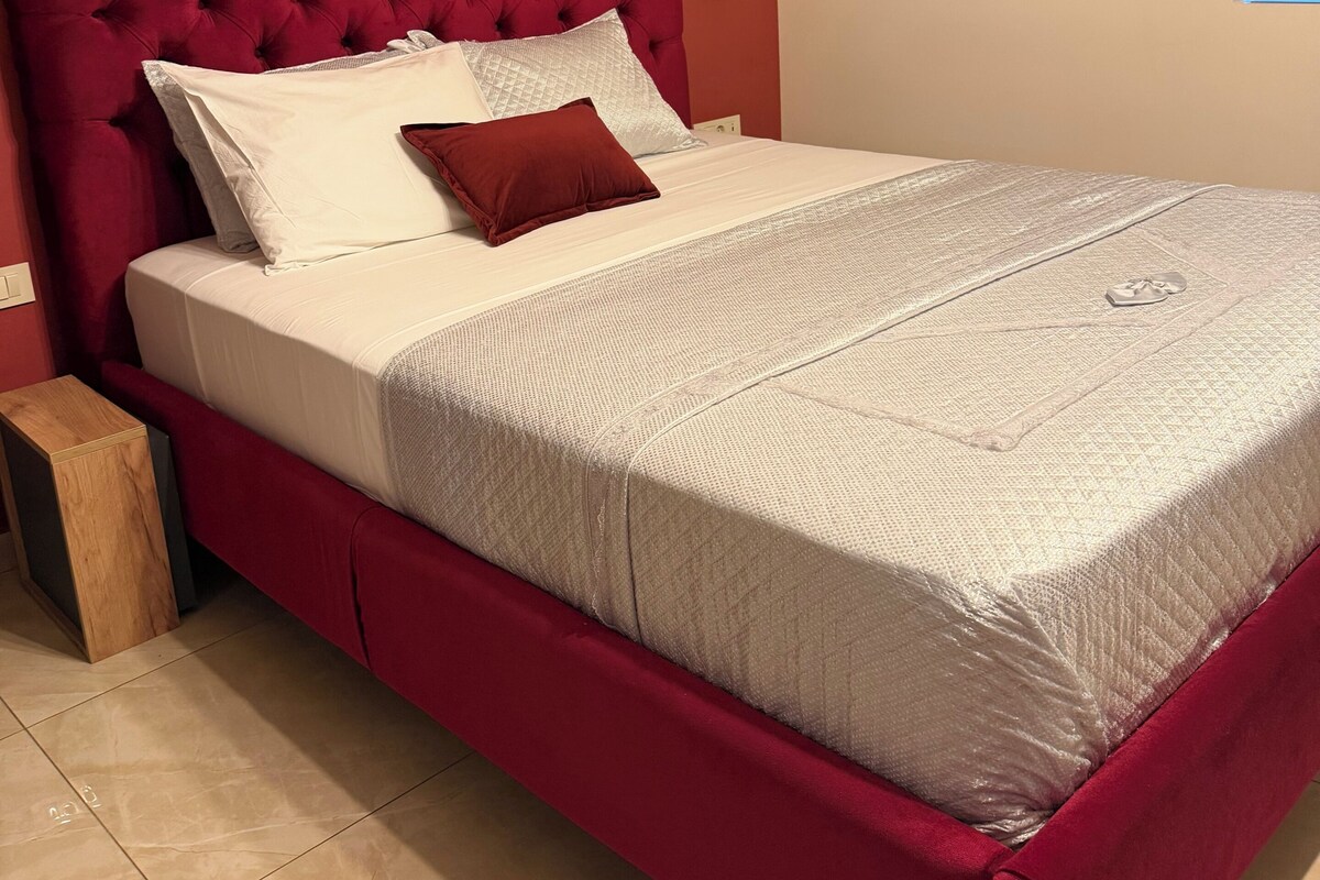 Luxury Double Room | Egyptian cotton sheets, premium bedding, down comforters, pillowtop beds