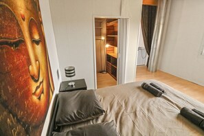 1 soverom, strykejern/-brett, wi-fi (inkludert) og sengetøy