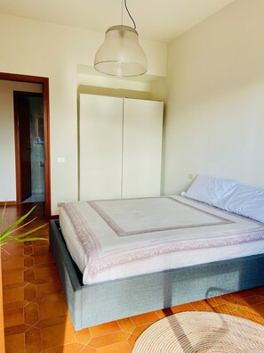 2 habitaciones, wifi gratis y ropa de cama 