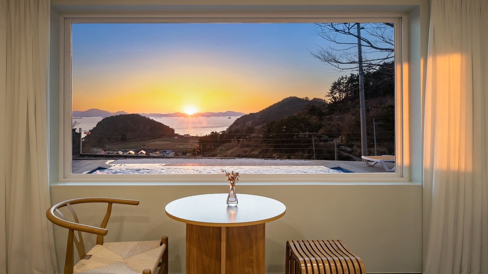 Basic Room, 2 Bedrooms (U9STAY) | 2 bedrooms, free WiFi
