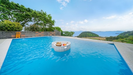 Exterior. Namhae U9stay