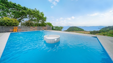 Basic Room, 2 Bedrooms (U9STAY) | 2 bedrooms, free WiFi